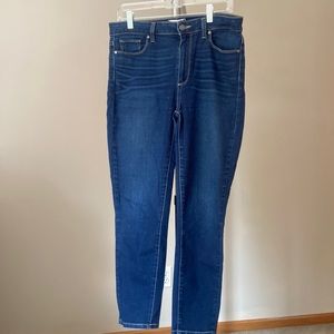 PAIGE HOXTON HIGH RISE. SIZE 30.